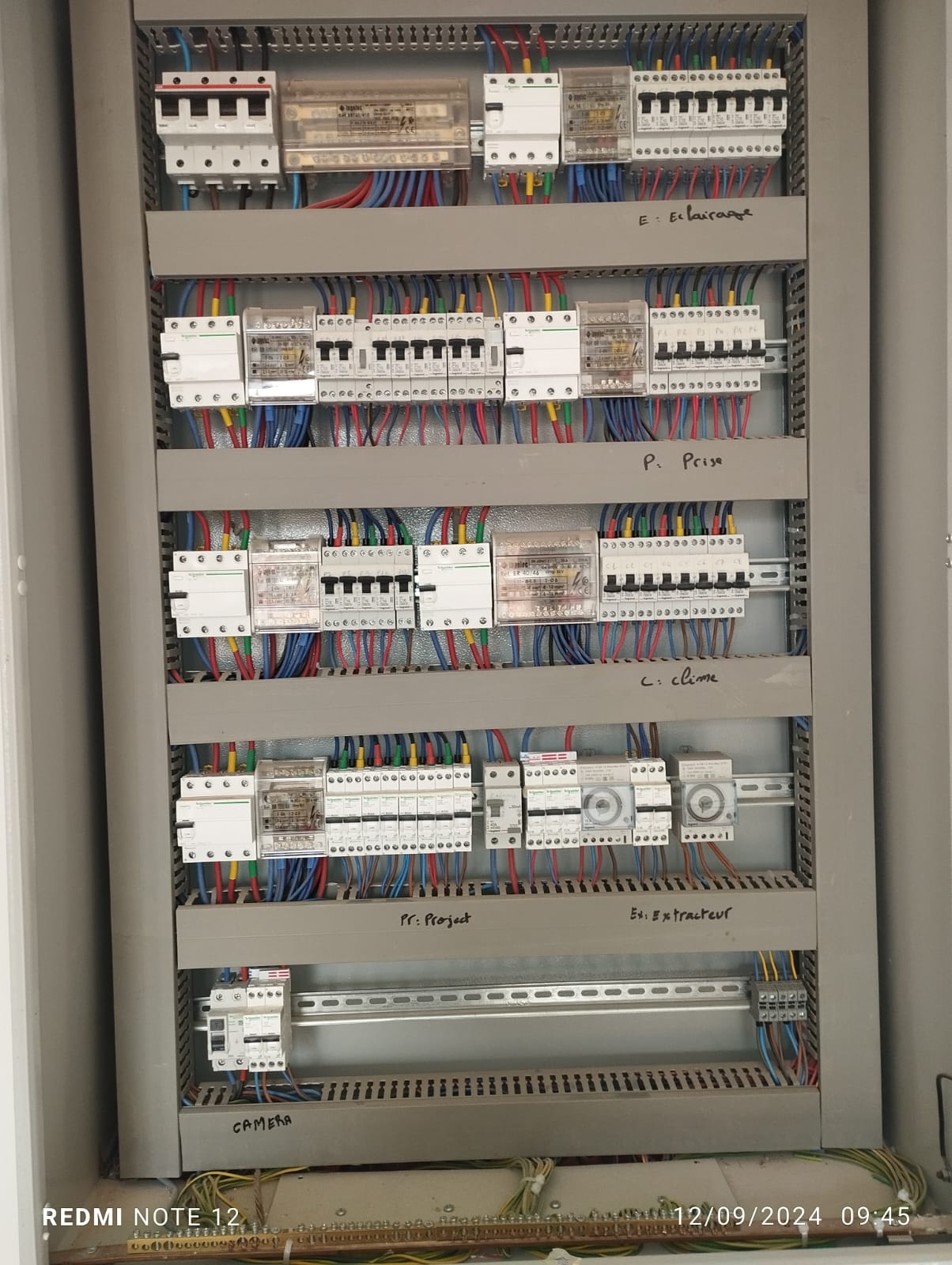 Service électrique - Photo 1