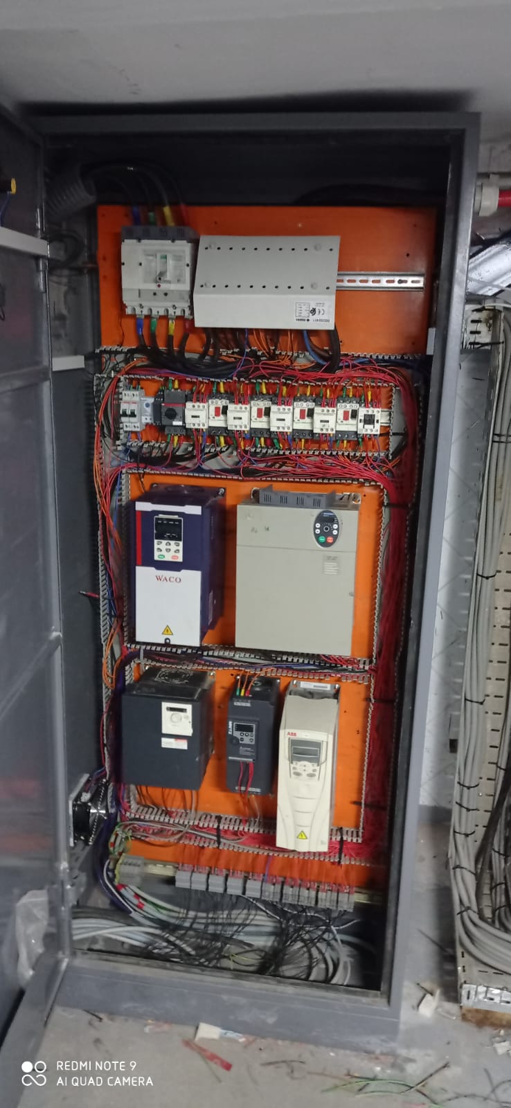 Tableau de contrôle automatisé
