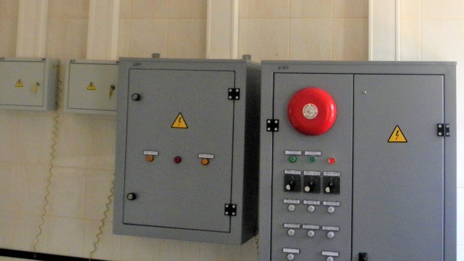 Installation tableau industriel